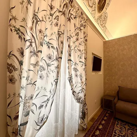 Dimora In Centro לינה וארוחת בוקר